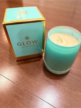 Z Gallerie Glow Scented Candle - Turquoise & Gold Accents